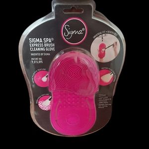 SIGMA PINK SPA EXPRESS BRUSH CLEANING GLOVE